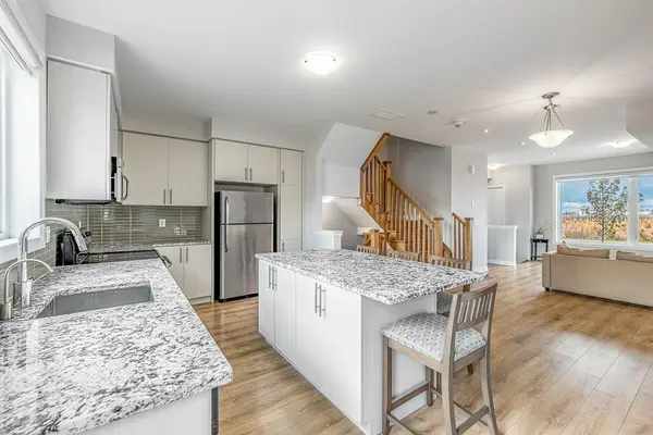 213 Downsview Park BLVD, Toronto W05, ON M3K 0A5