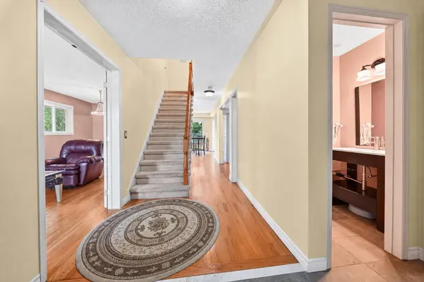 3 Nuffield ST, Brampton, ON L6S 4X2