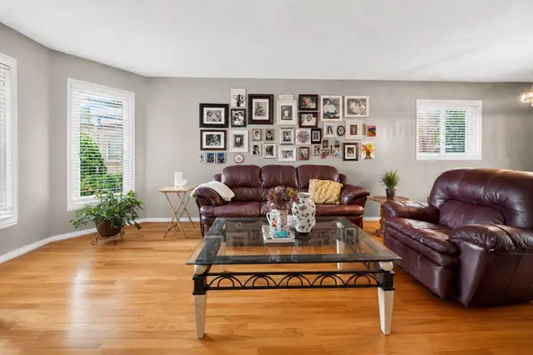 3 Nuffield ST, Brampton, ON L6S 4X2