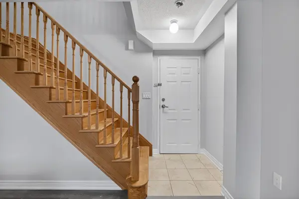 200 Veterans DR #48, Brampton, ON L7A 4S6