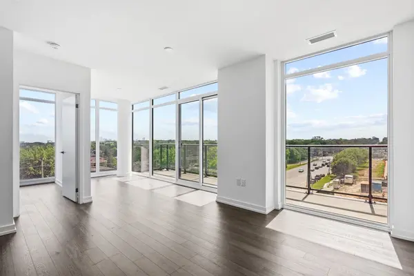 4010 Eglinton AVE W #625, Toronto W09, ON M9A 0G5