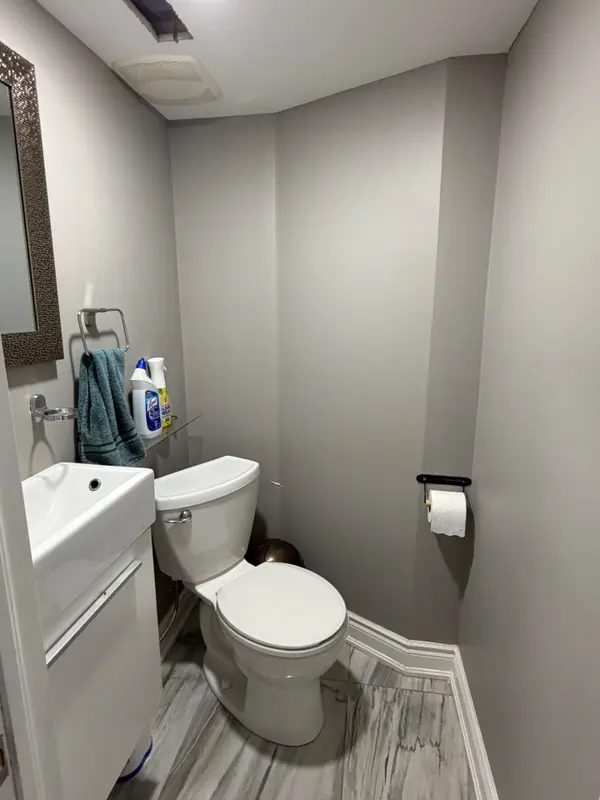 24 Speedwell ST, Brampton, ON L6X 2Z1