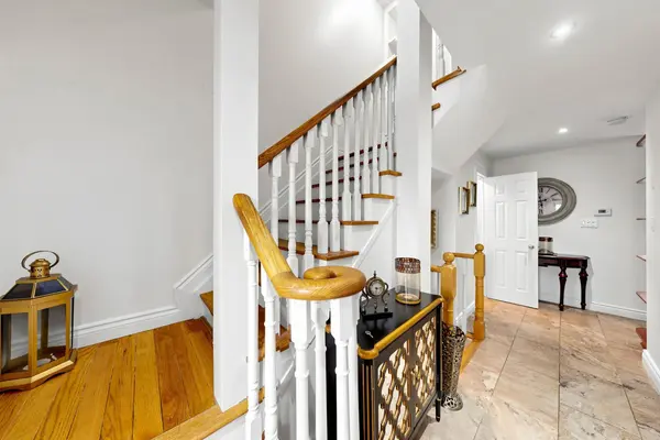 455 Apache CT #35, Mississauga, ON L4Z 3W8