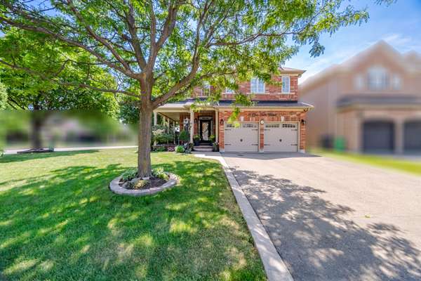 2 Olde Town RD, Brampton, ON L6X 4V3