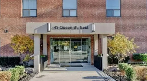 49 Queen ST E #501, Mississauga, ON L5G 4N6
