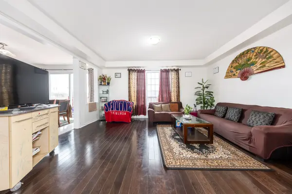 54 Tysonville CIR, Brampton, ON L7A 4B1