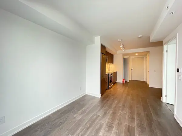 30 Samuel Wood WAY #2405, Toronto W08, ON M9B 6K4