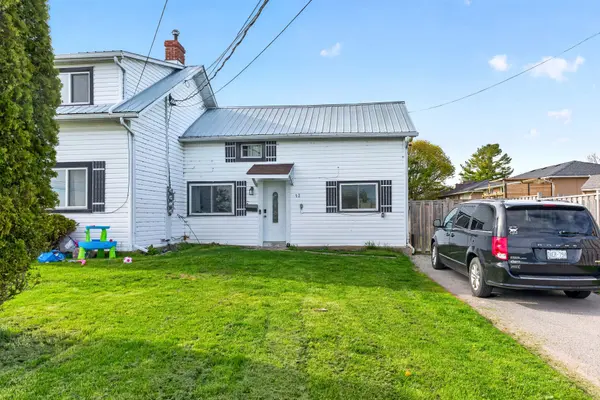 10/12 Manitou CRES E, Loyalist, ON K7N 1B6