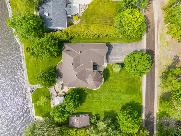 150 Voisine RD, Clarence-rockland, ON K4K 1A1