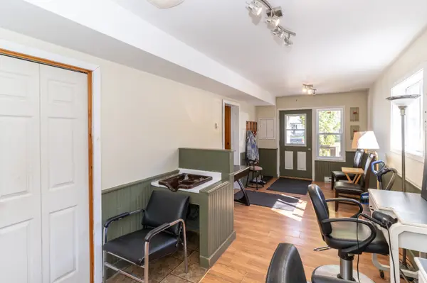 555 Wagner ST, Gravenhurst, ON P1P 1E1
