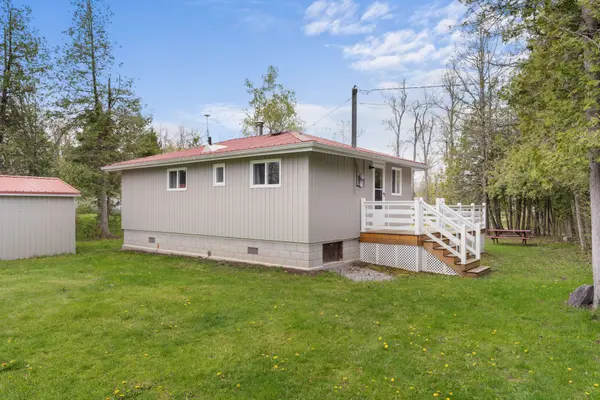 3 Regatta ST, Kawartha Lakes, ON K0M 1N0