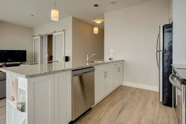 130 Water ST #406, Gananoque, ON K7G 0A8