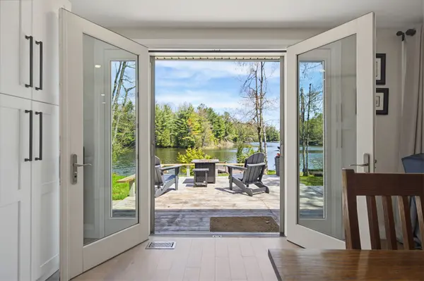 121 Stanley RD, Kawartha Lakes, ON K0M 2T0