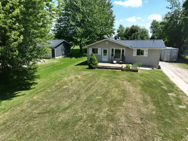 3000 Bruce 1 RD, Brockton, ON N0G 2T0