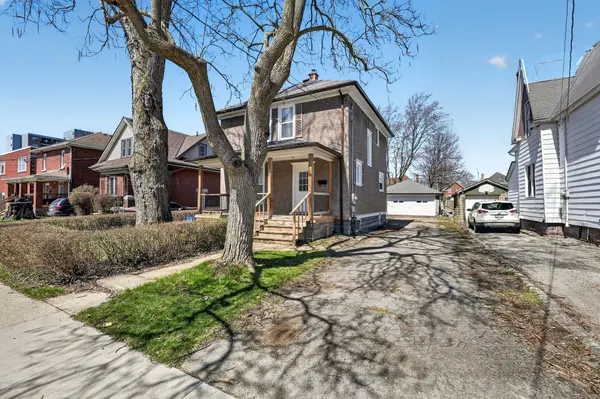 84 State ST, Welland, ON L3B 4K5