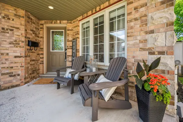 17 Carroll CRES, Guelph, ON N1G 5B7