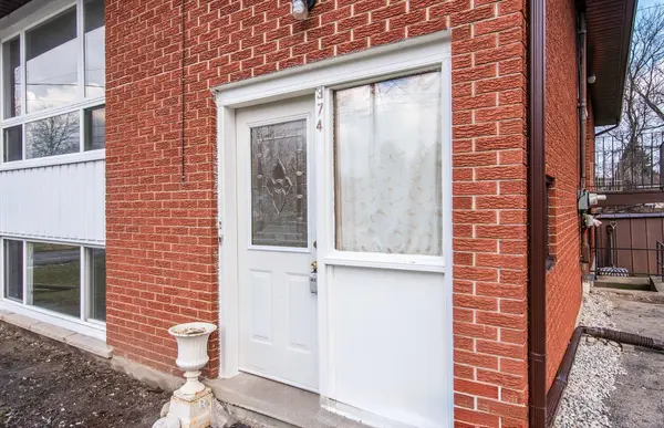 374 Southill DR #Lower Unit, Kitchener, ON N2A 2R1