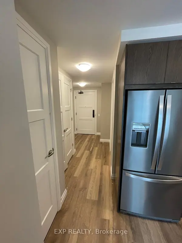 93 Arthur ST S #813, Guelph, ON N1E 0S6