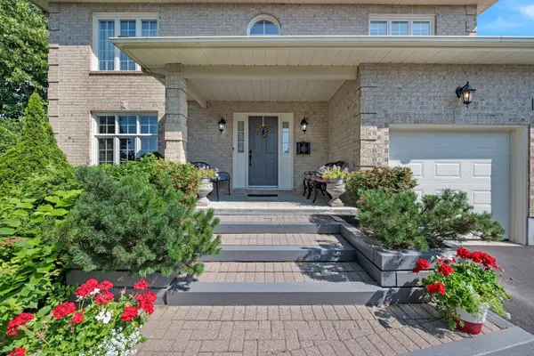 30 Elderwood TRL, Stittsville - Munster - Richmond, ON K2S 1C9