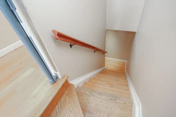 736 Cooper ST E #3, Ottawa Centre, ON K1R 5J6