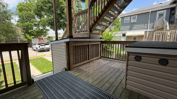 290 Central AVE #1, London East, ON N6B 2C8