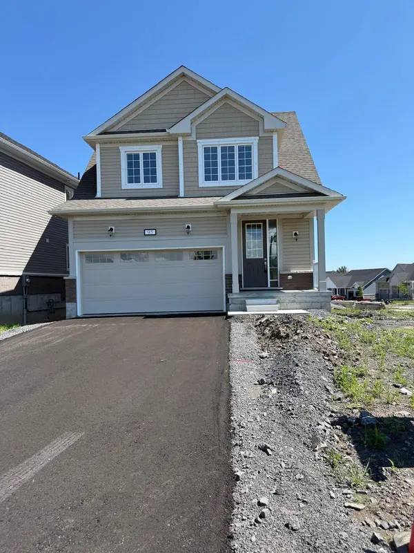 95 Royal Oak CRES, Loyalist, ON K0H 1G0