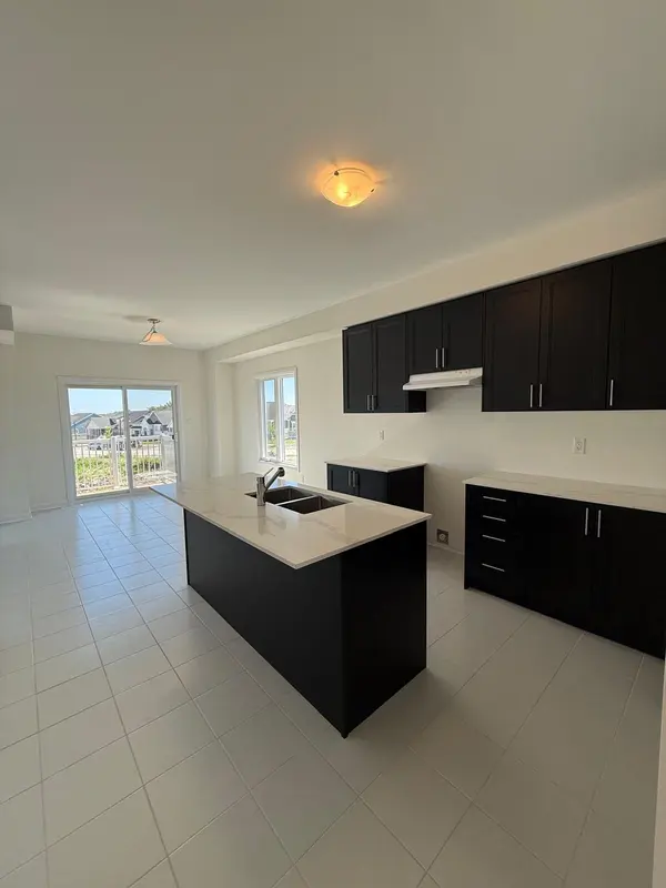 95 Royal Oak CRES, Loyalist, ON K0H 1G0