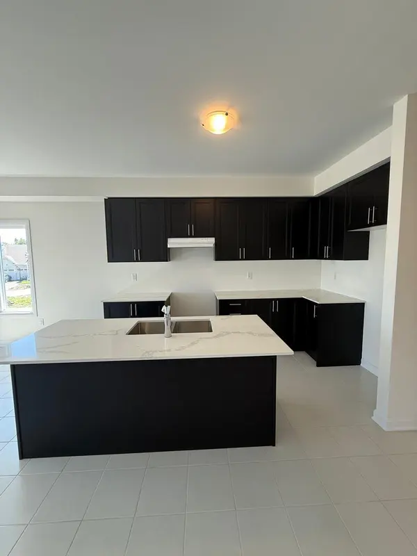 95 Royal Oak CRES, Loyalist, ON K0H 1G0
