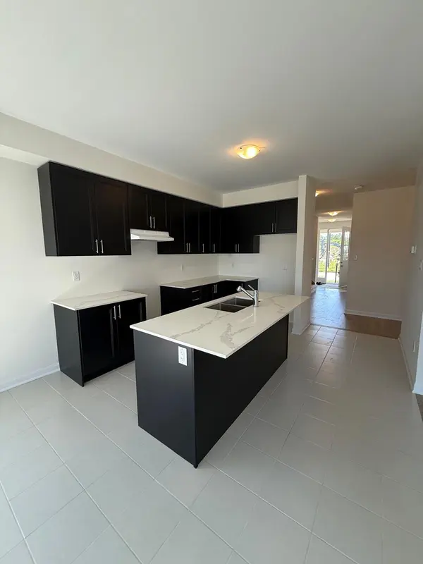 95 Royal Oak CRES, Loyalist, ON K0H 1G0