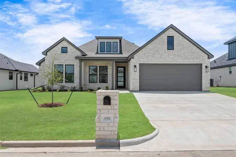 10400 T Bury Lane, Waco, TX 76708