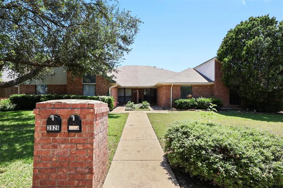 3924 Morman Lane, Addison, TX 75001