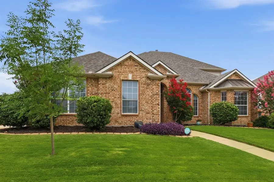 1818 Clear Summit Lane, Mansfield, TX 76063