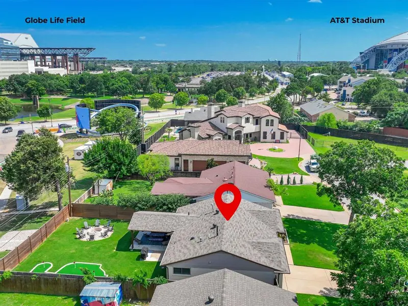 1305 Willowbrook Street, Arlington, TX 76011