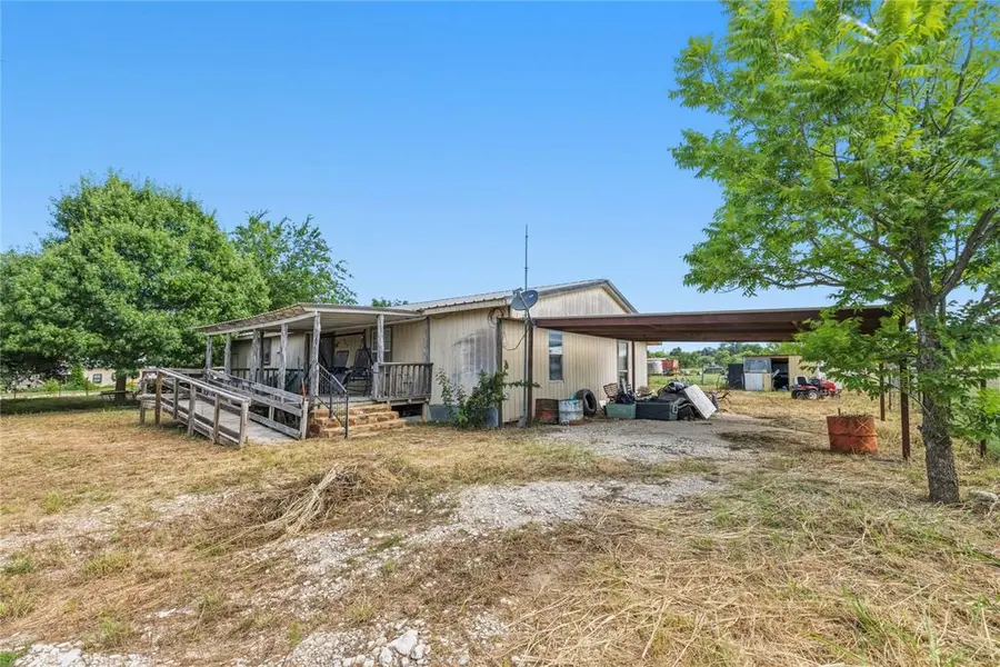 402 E Sherman Street, Mullin, TX 76864