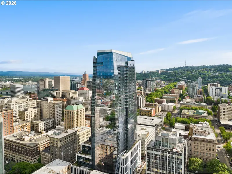 550 SW 10TH AVE #2308, Portland, OR 97205