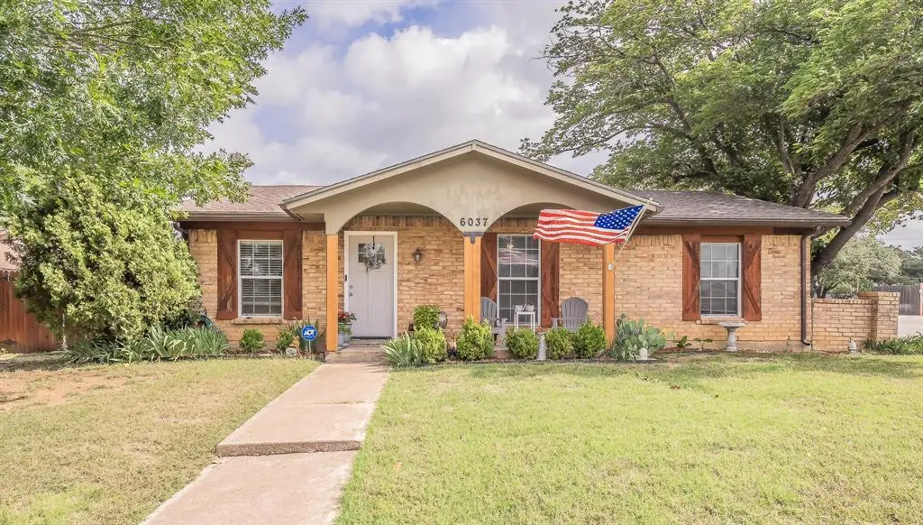 6037 Lindy Lane, Watauga, TX 76148