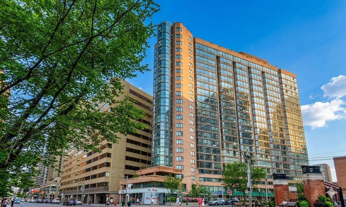 1055 Bay ST #407, Toronto C01, ON M5S 3A3