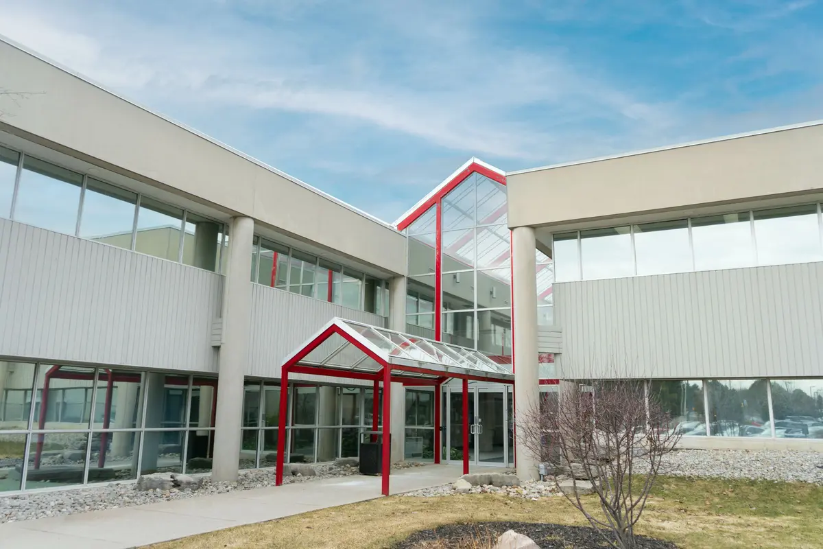 30 Centurian DR #Unit 207, Markham, ON L3R 8B8