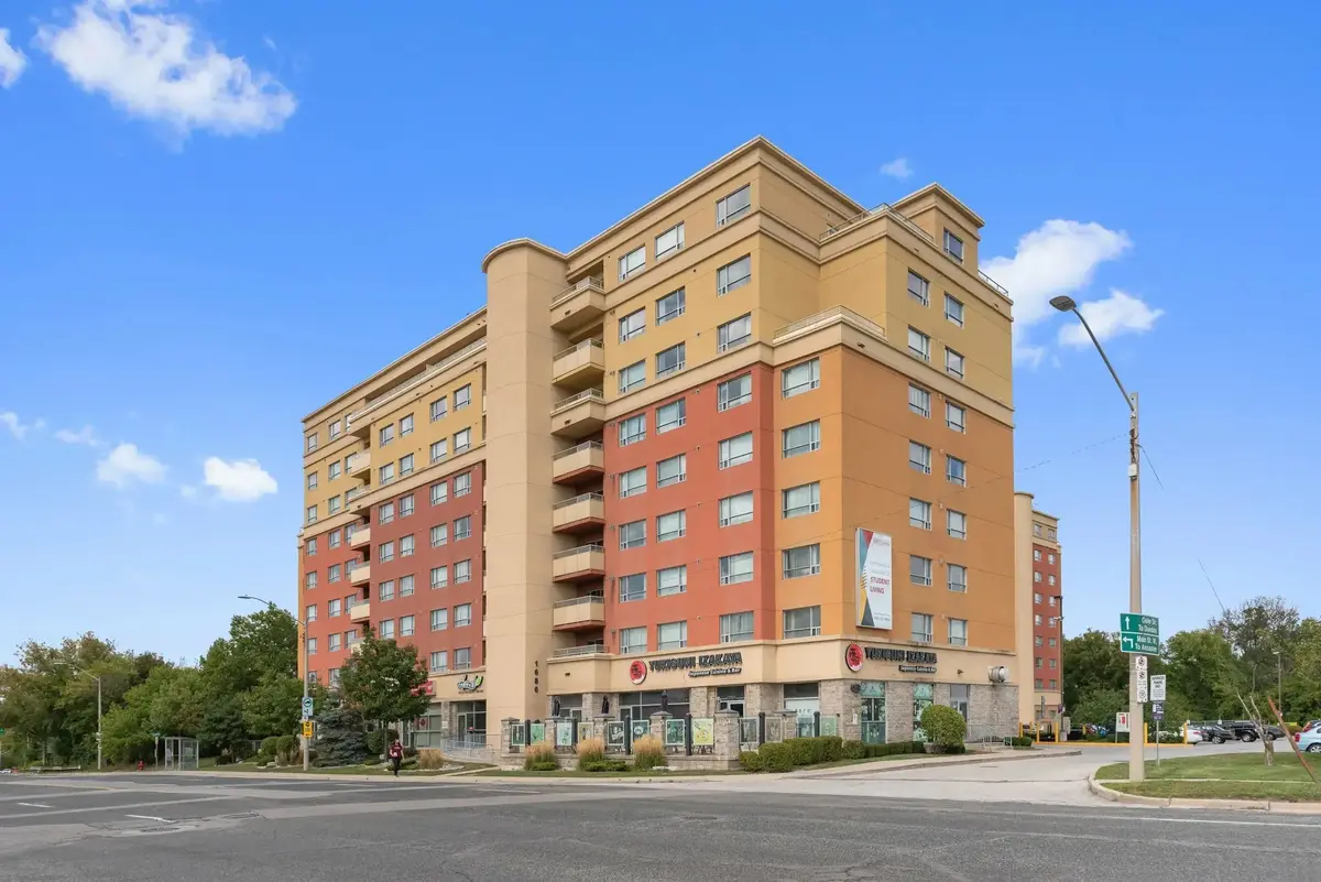 1686 Main ST W #905, Hamilton, ON L8S 0A2