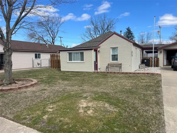 20408 Saint Francis ST, Livonia, MI 48152