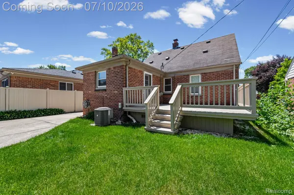 3323 Houston ST, Dearborn, MI 48124