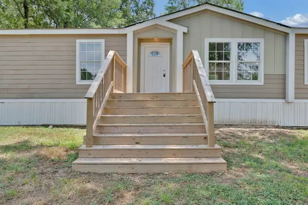 336 Charis Drive, Stonewall, LA 71078
