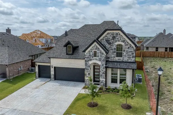2129 Stone River Boulevard, Royse City, TX 75789