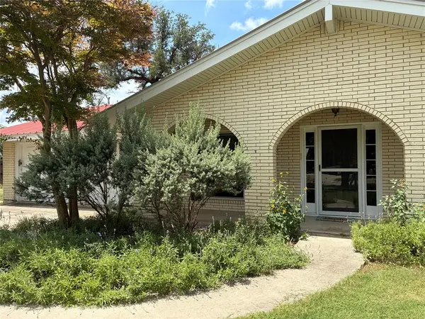 104 Skipcha Trail, Lampasas, TX 76550