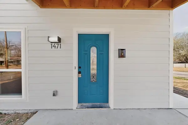 1471 W Kaufman Street, Paris, TX 75460