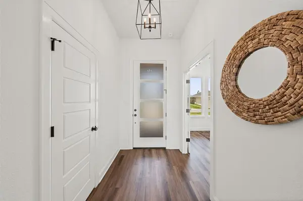 10400 T Bury Lane, Waco, TX 76708