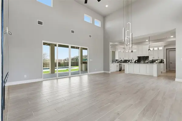 5825 Grey Wolf Court, Fort Worth, TX 76140
