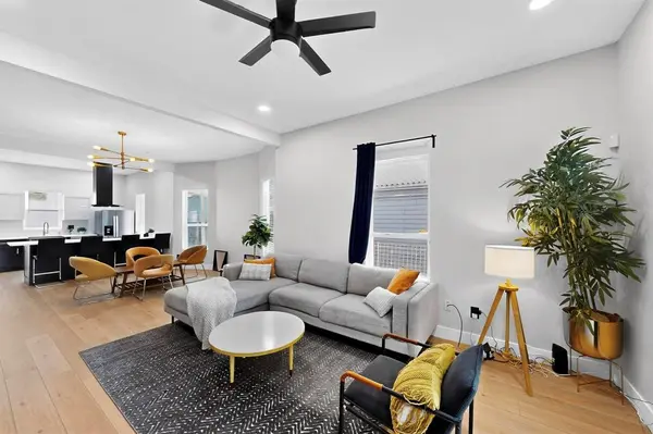 712 W 8th Street, Dallas, TX 75208
