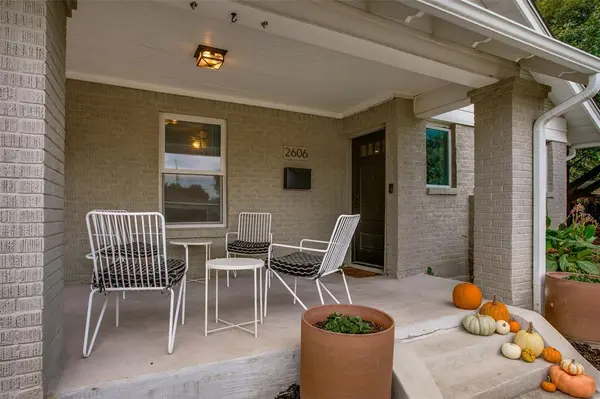 2606 W 12th Street, Dallas, TX 75211