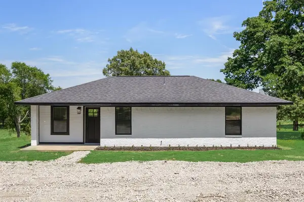8804 County Road 3816, Athens, TX 75752